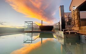 Clarens Grand Villa